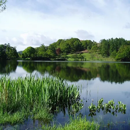 Mockerkin Tarn Luxury Log *
